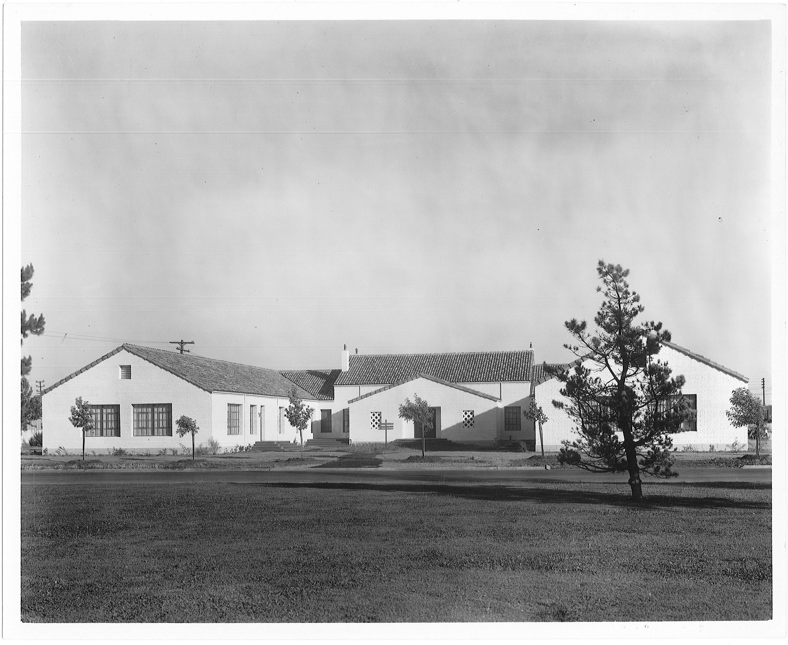 Hazelton Ag Bulding circa 1950